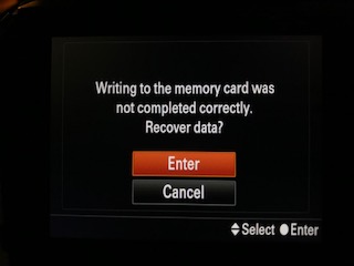 Writing to the memory card was not complete correctly.